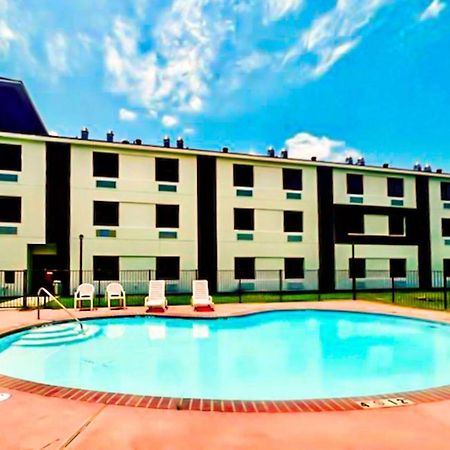 Quality Inn & Suites Lake Charles South Екстер'єр фото