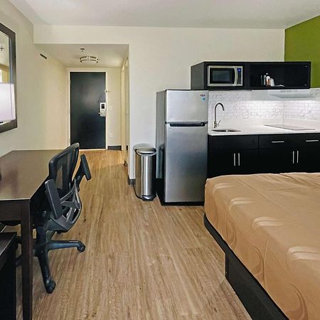 Quality Inn & Suites Lake Charles South Екстер'єр фото