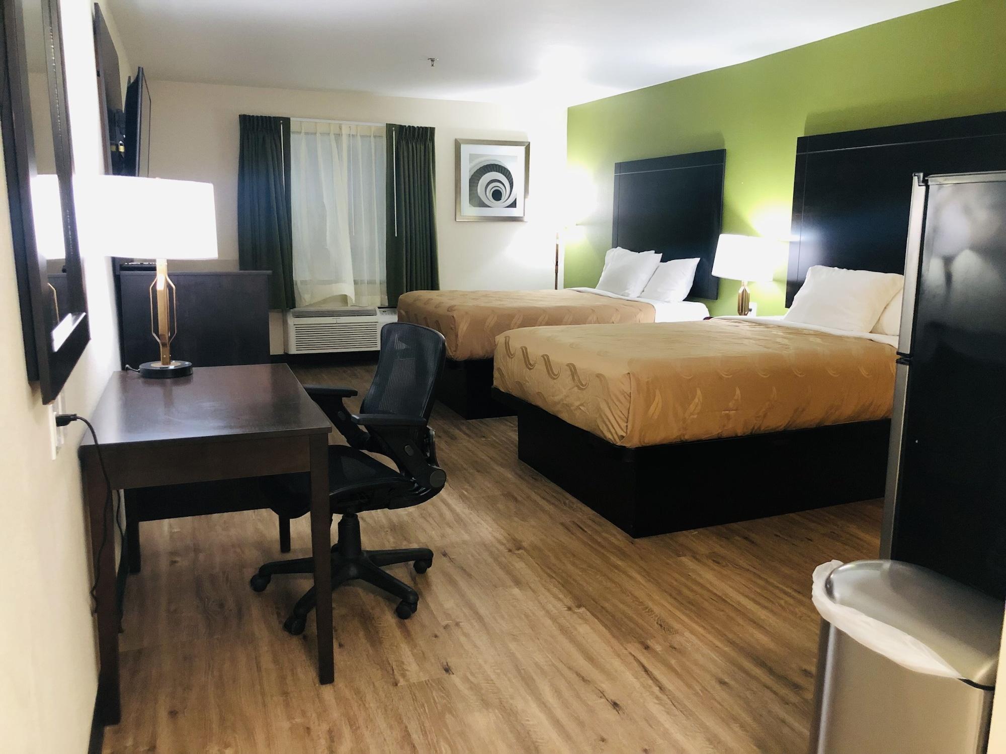 Quality Inn & Suites Lake Charles South Екстер'єр фото