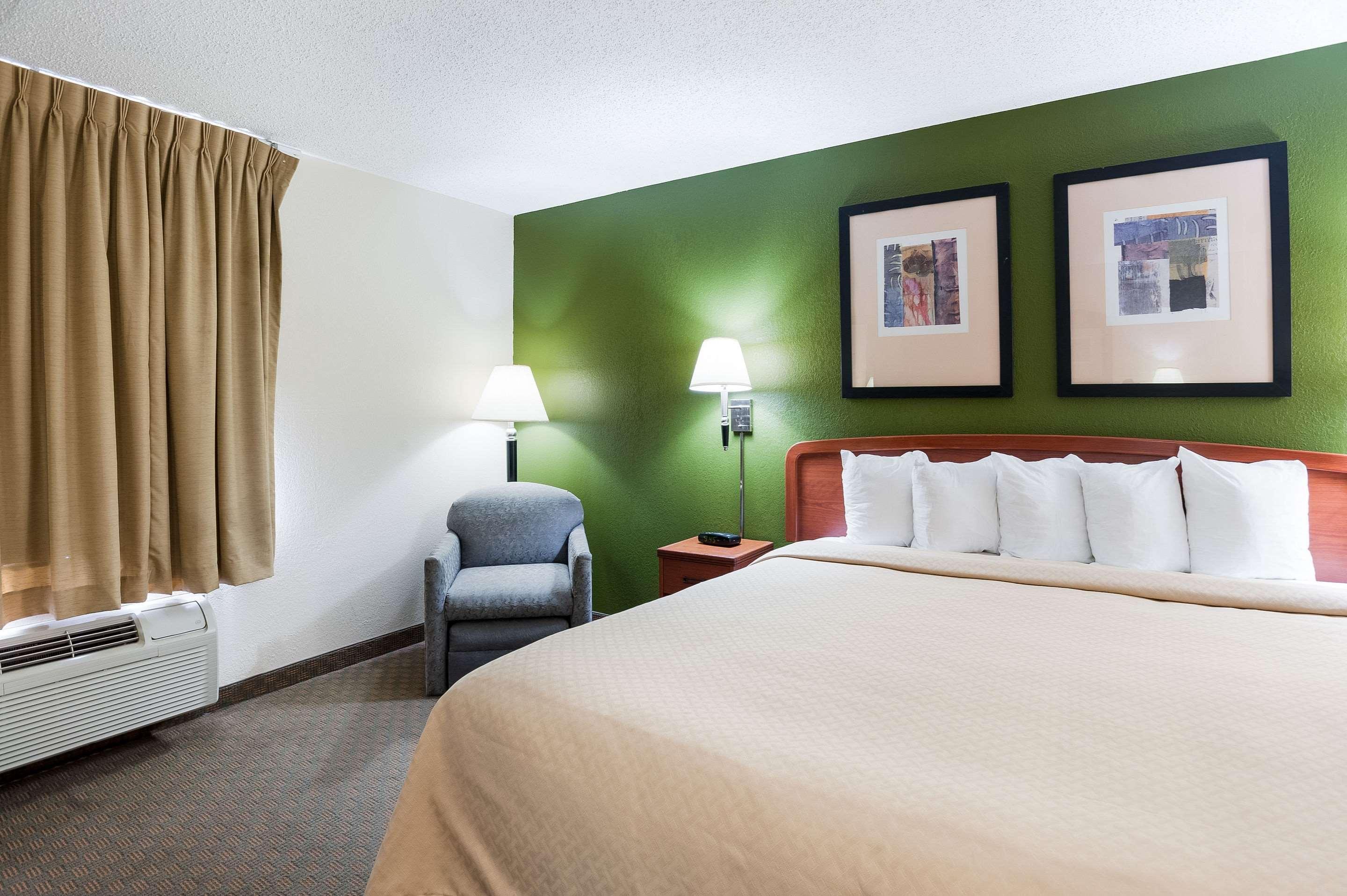 Quality Inn & Suites Lake Charles South Екстер'єр фото