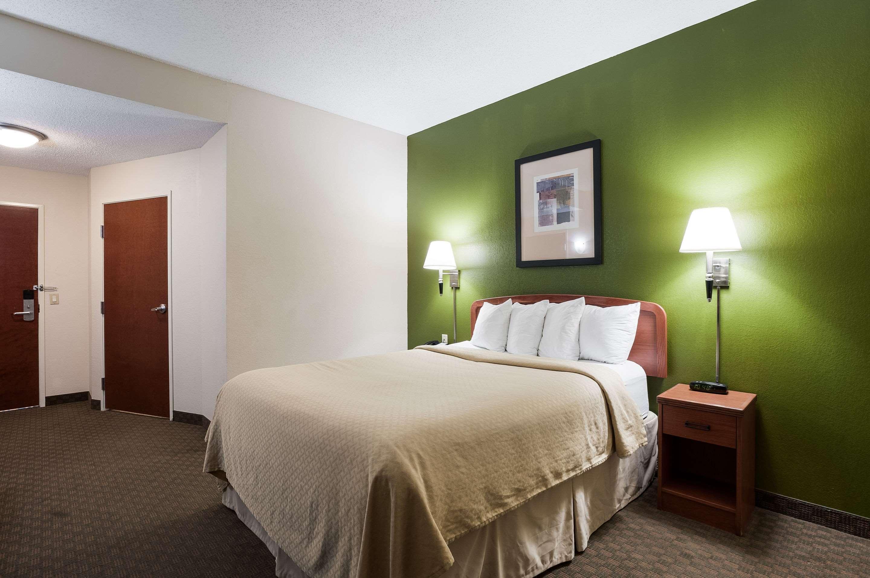 Quality Inn & Suites Lake Charles South Екстер'єр фото